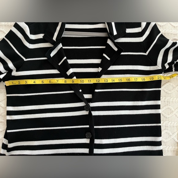 Roz & Ali Black and White Striped Button Down Cardigan Women’s Size Large - Picture 4 of 12